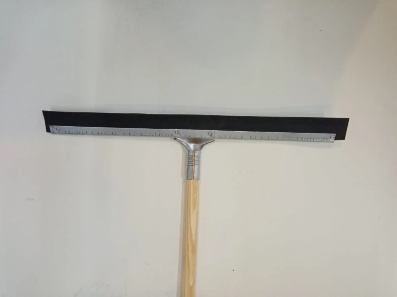 JALADOR METALICO 50 CM